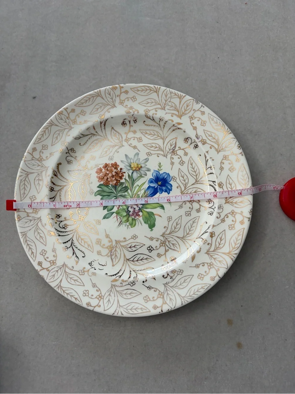White Porcelain Dinner Plate with Gold Leaf and Floral Center